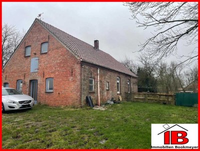 Wohnhaus auf großem Grundstück im Herzen der Gemeinde Butjadingen