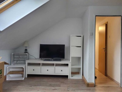 Sanierte Wohnung mit zwei Zimmern in Peißenberg