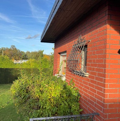 Big, Bigger, Bungalow mit fast 1400m² Grundstück