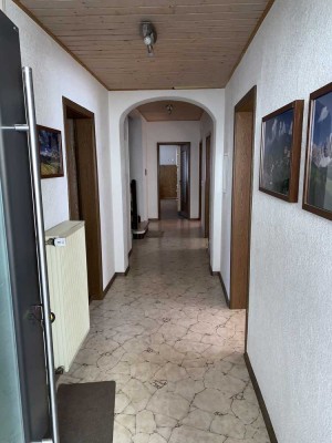 Große 3 Raum-EG-Wohnung mit EBK in Heidenheim