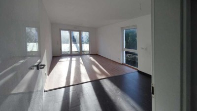 3-Zimmer-Neubau mit Südost-Balkon & TG-Stellplatz – jetzt einziehen!