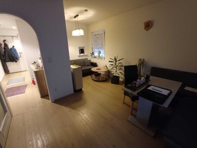 Geräumige 3-Zimmer Wohnung mit Balkon in Nürnberg-Steinbühl