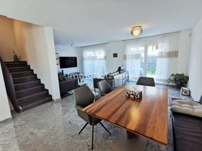 Moderne Doppelhaushälfte mit Terrasse & Energieeffizienz A+ in Aichtal-Neuenhaus!