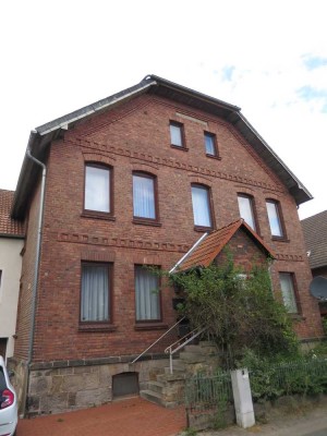 Großzügiges Haus mit 14 Zimmern in Alt-Barsinghausen
