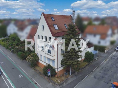 RE/MAX: DIREKT BEZUGSFREI! * Großzügig geschnittene 4 bis 5-Zi.-Maisonettewohnung in zentraler Lage