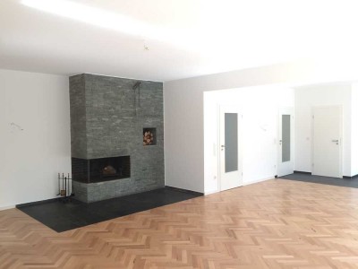 Stilvoll wohnen hinter Zeitloser Fassade  – 3 Zimmer Wohnung Bayenthal