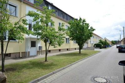 renovierte 4-Raum-Wohnung*1.OG*EBK ohne Geräte*Tageslichtbad mit Wanne