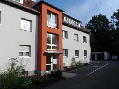 vollständig renovierte 3 Zimmerwohnung