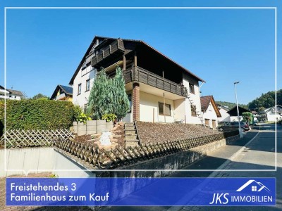 Freistehendes 3 Familienhaus zum Kauf