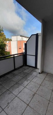 Schöne 3-Zimmerwohnung in gepflegten Mehrfamilienhaus sucht neuen Mieter.