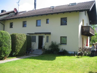 Starnberg-Söcking, helle 3-Zi.-Maisonette-Wohnung mit Gartenmitbenutzung!