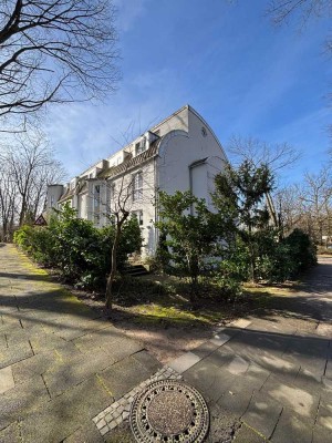 Ihre Traumwohnung im Grünen! 2-Zimmer-Wohnung mit Balkon und Garage