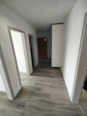 Sanierte 2-Zimmer-Wohnung mit Balkon