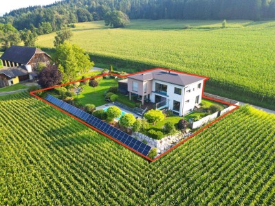 Exposé - Repräsentatives Wohnen &amp; Arbeiten in Possau — Büro, Kundenbereich und private Wellnessoase