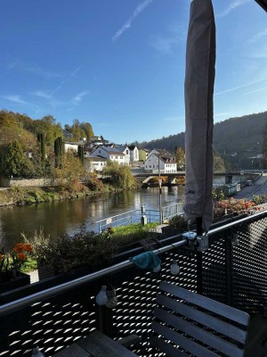 Attraktive 3-Zimmer-Wohnung mit Einbauküche in Passau Hals