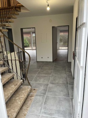 Einfamilienhaus in Schwege 125qm Wohnfläche + Garage + 60 qm Keller // Erstbezug nach Renovierung