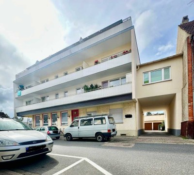 Helle 3-Zimmer-Wohnung mit Einbauküche und Garage in Karlsruhe-Hagsfeld