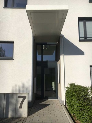 Schöne 4-Zimmer-Wohnung Riedberg, naturnah, Uni, Kita