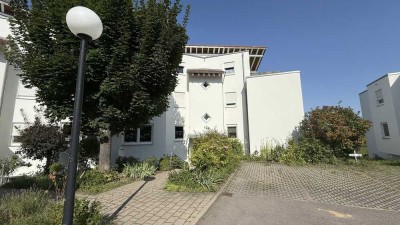 Geräumige 2-Raumwohnung mit Dachterrasse in ruhiger Lage von Meißen