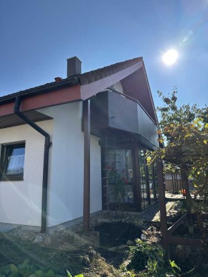 Helle 2-Zimmer Dachgeschosswohnung in Oedheim