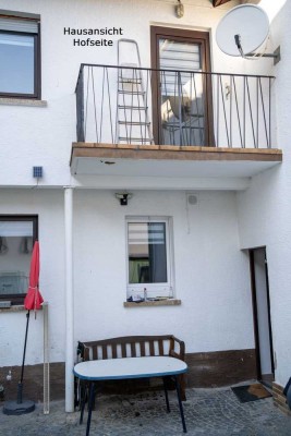 Modernisiertes Bauernhaus mit 6 Zimmern in Bechtolsheim