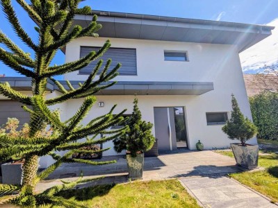 Exklusive moderne Villa in beliebter Lage von Berlin Mahlsdorf