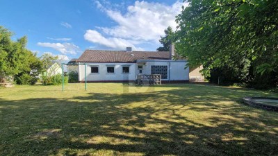 PLATZ, GARTEN, MÖGLICHKEITEN - IDEAL FÜR FAMILIEN