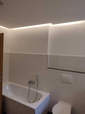 moderne und geräumige 4-Z-Wohnung