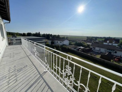 Lichtdurchflutete 3-ZKB Wohnung mit Blick über die Wetterau