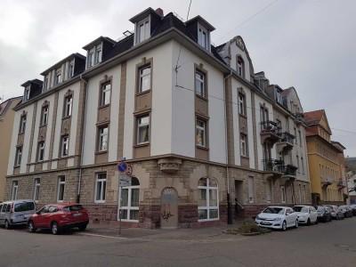 Helle 3-Zimmer Altbauwohnung mit Balkon in der Südweststadt