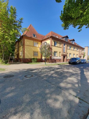 Sanierte 3 Zimmerwohnung ab sofort / Anfragen nur per Mail