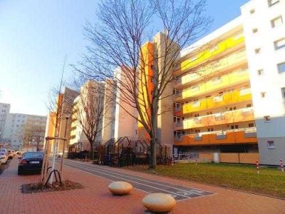 Hier endet die Suche! Sanierte 4-Zimmer-Wohnung in Tannenbusch