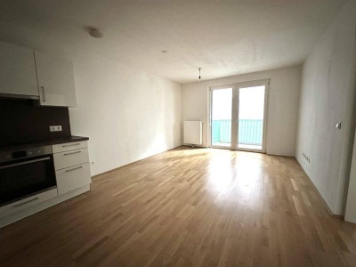 2-Zimmer-Wohnung mit Abstellraum und Balkon | Haltestelle Hopfengasse Linien 26 &amp; 36A und 36B