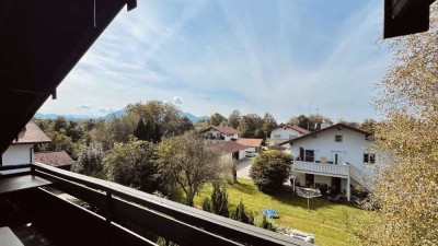 Großer Balkon mit Alpenblick am Chiemsee ☀️