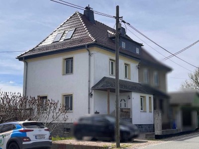 Mehr Raum für Familie: Doppelhaushälfte mit Option auf das Nachbarhaus