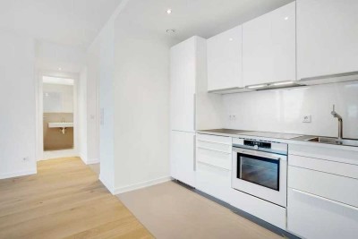 Stilvolle, neuwertige 2-Zimmer-Wohnung mit Balkon und Tiefgaragenstellplatz in Wandsbek