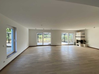 Frankenforst, DHH, Neubau, 7 Zi./255m², 600m² Garten, EBK, Carport!