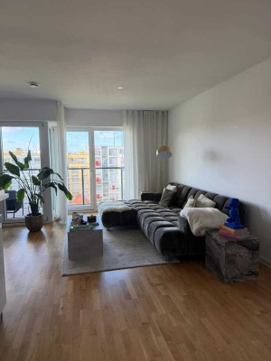 Moderne 3,5-Zimmer Wohnung mit Balkon im 5. OG in Düsseltal
