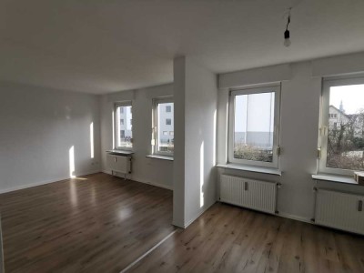 Helle Maisonettewohnung mit Blick auf die Lippe