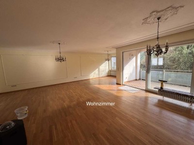 Geräumige 6-Raum-Wohnung mit Balkon und EBK in Jünkerath