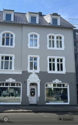 Erstbezug nach Sanierung: geräumige 1-Zimmer-Wohnung mit gehobener Innenausstattung in Hilden