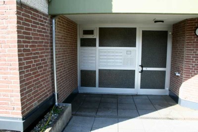 Freundliche 1,5-Zimmer-EG-Wohnung mit EBK in Celle (Wehlstraße) Neu Renoviert!!!