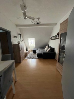 **Exklusiv für Studentenpaare ** 3 Zimmer Wohnung in Karlsruhe Innenstadt-Ost