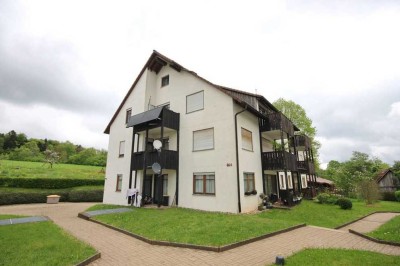 Renovierte Dachgeschosswohnung in ruhiger Lage