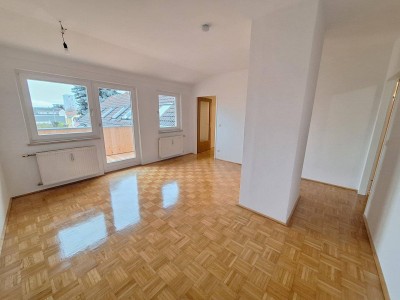 360 Tour / Sanierte 2-Zimmer-Neubau-Dachgeschosswohnung mit Balkon in zentraler Lage von Klagenfurt