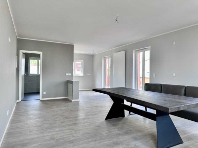 Tolle 4-Zimmer-Wohnung mit Dachterrasse in Stadtfeld