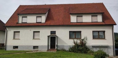 2 zum Preis von 1 - Doppelhaus in ruhiger Lage mit Garten - zum Innenausbau vorbereitet