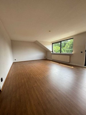 Helle 3 Raum Wohnung in beliebter Lage