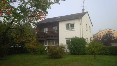 Preiswertes, modernisiertes 6-Zimmer-Einfamilienhaus in Pollenfeld