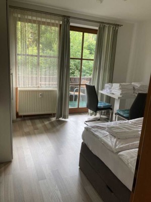 Gemütliches möbliertes Apartment im 1.. OG mit TG-Stellplatz